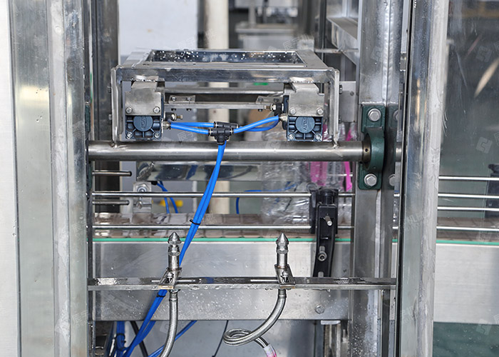 大瓶水亚洲午夜成人网站设备